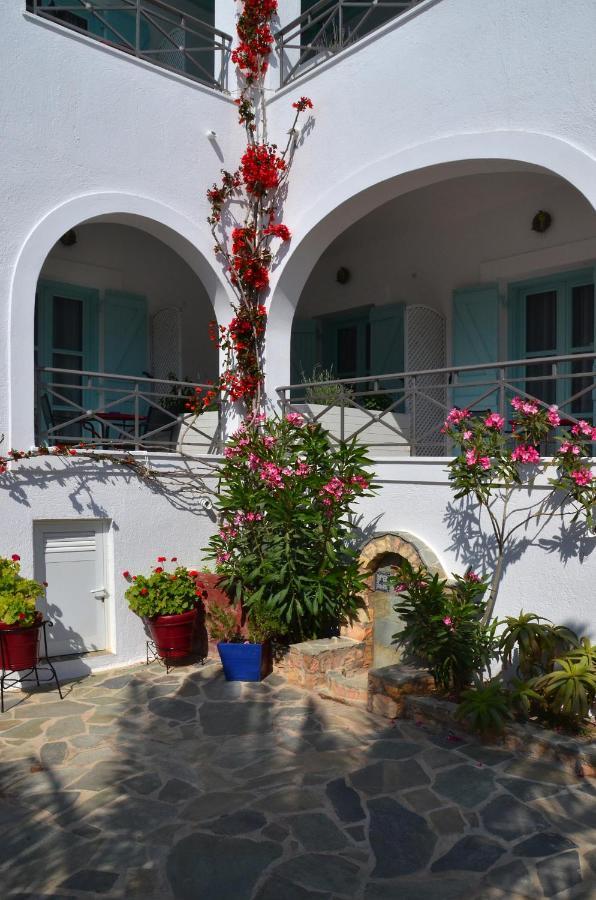 Villa Ostria Koufonisia エクステリア 写真