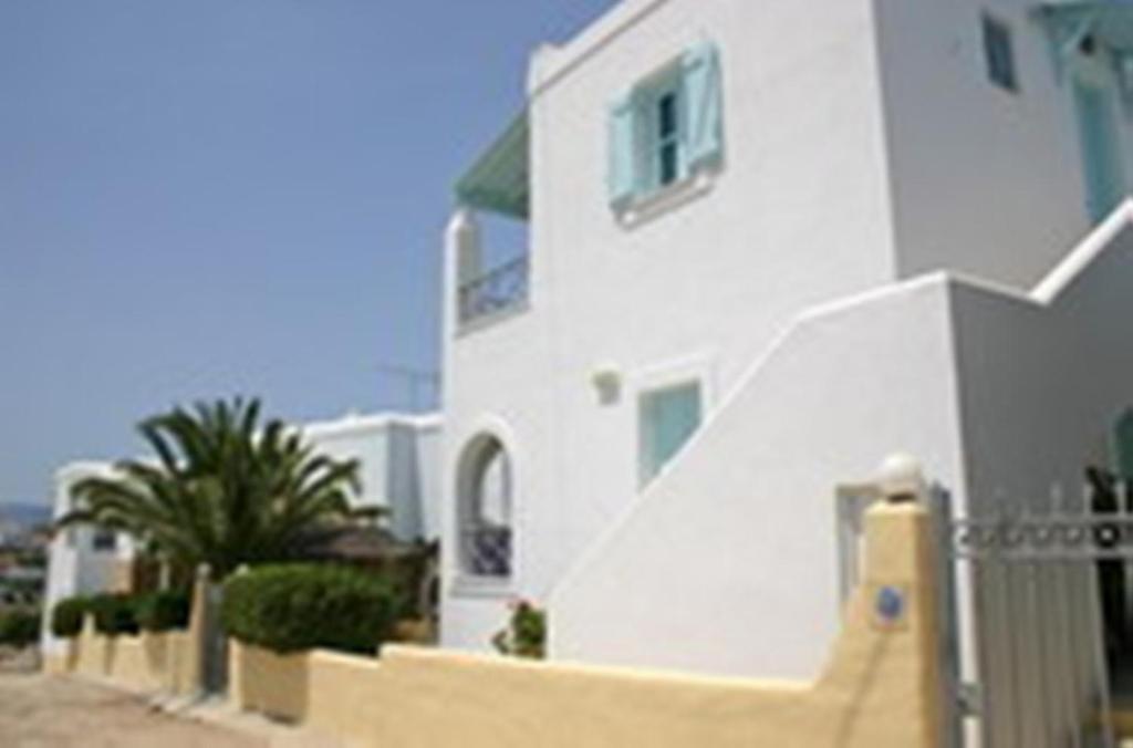 Villa Ostria Koufonisia エクステリア 写真