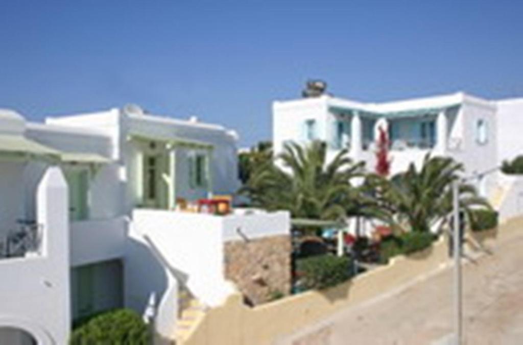 Villa Ostria Koufonisia エクステリア 写真
